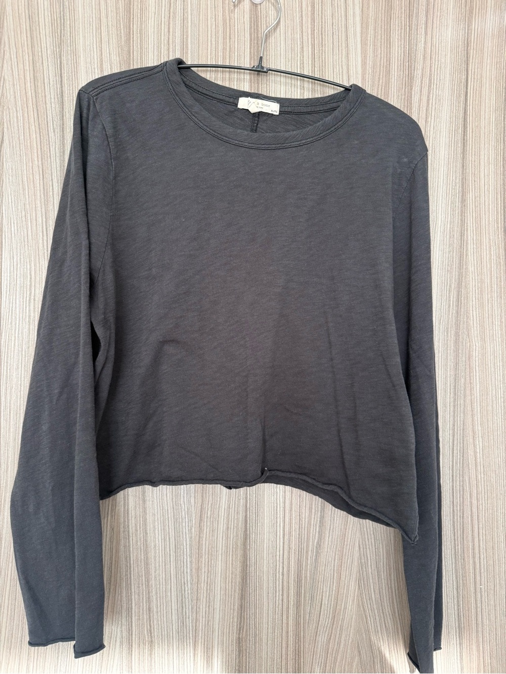 Rag & Bone Slub Cotton Raw Hem Cropped Long Sleeve Tee – Size XL – Washed Black
